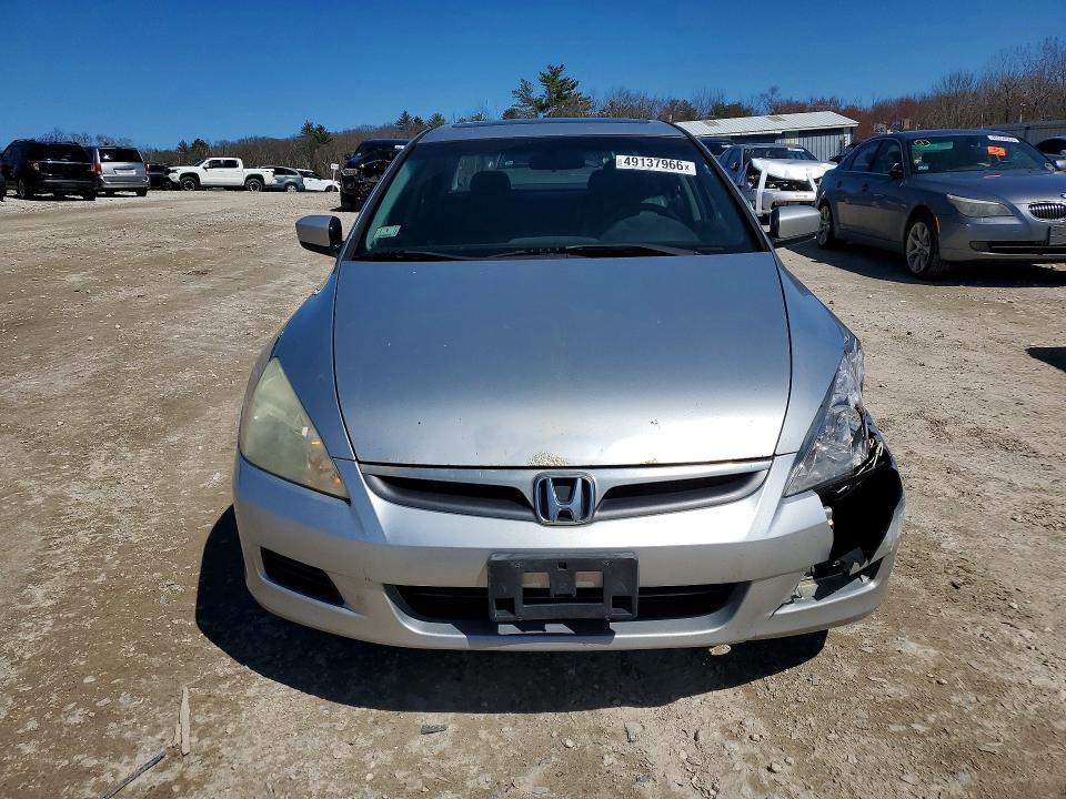 1HGCM56807A122021 2007 HONDA ACCORD photo no. 5