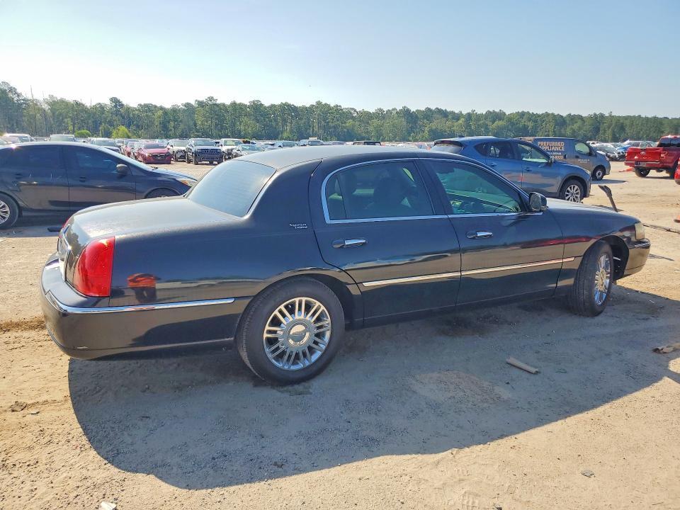 2007 LINCOLN TOWN CAR — Фото 3 из 12