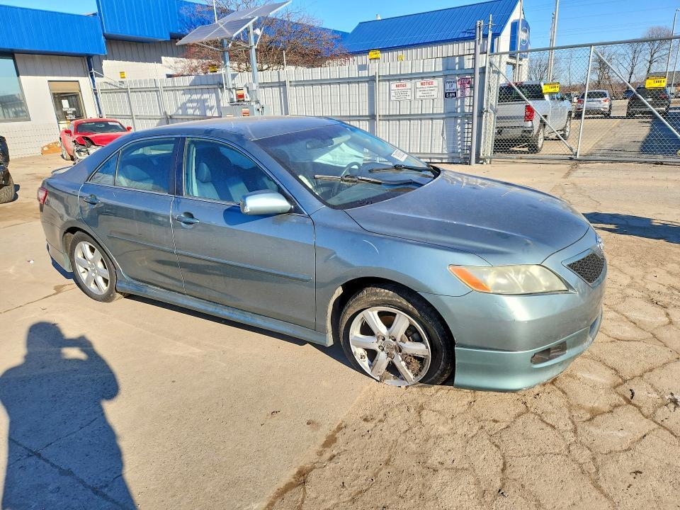 2007 TOYOTA CAMRY SE — Фото 4 из 11