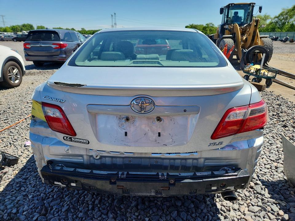 2007 TOYOTA CAMRY XLE — Фото 6 из 13