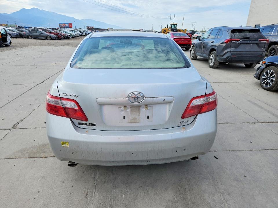 2007 TOYOTA CAMRY XLE V6 — Фото 6 из 12