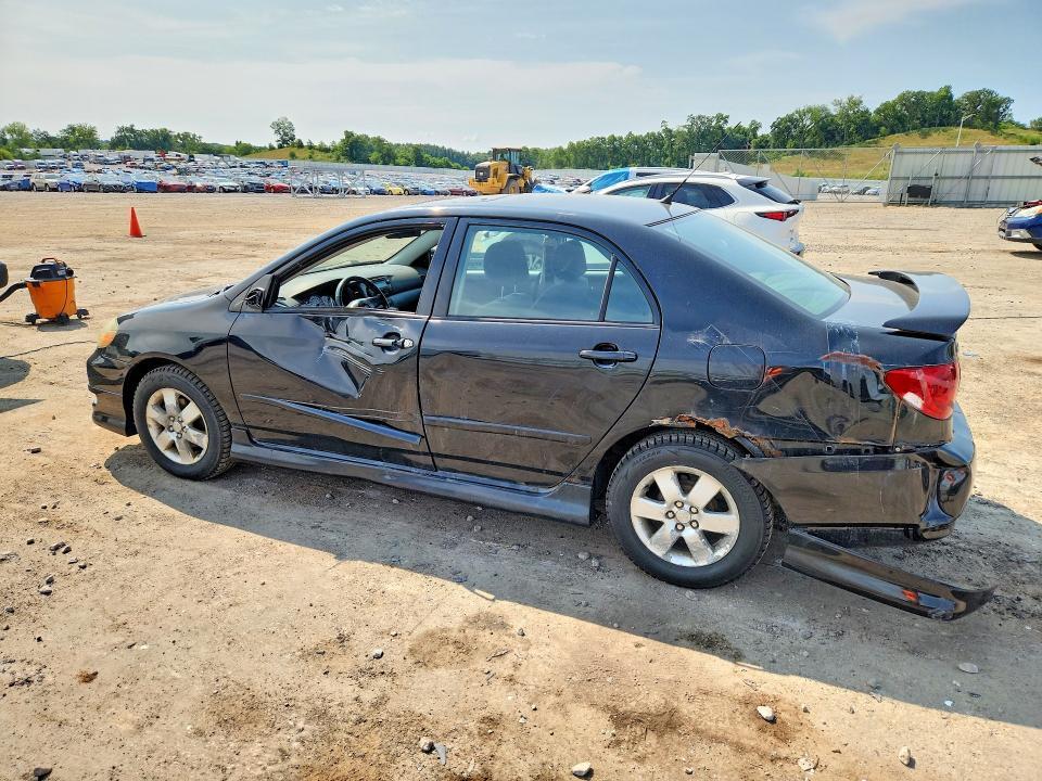 1NXBR32E17Z808915 2007 TOYOTA COROLLA photo no. 2