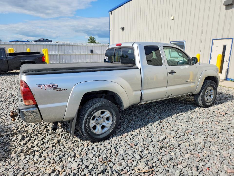 2007 TOYOTA TACOMA V6 — Фото 3 из 12