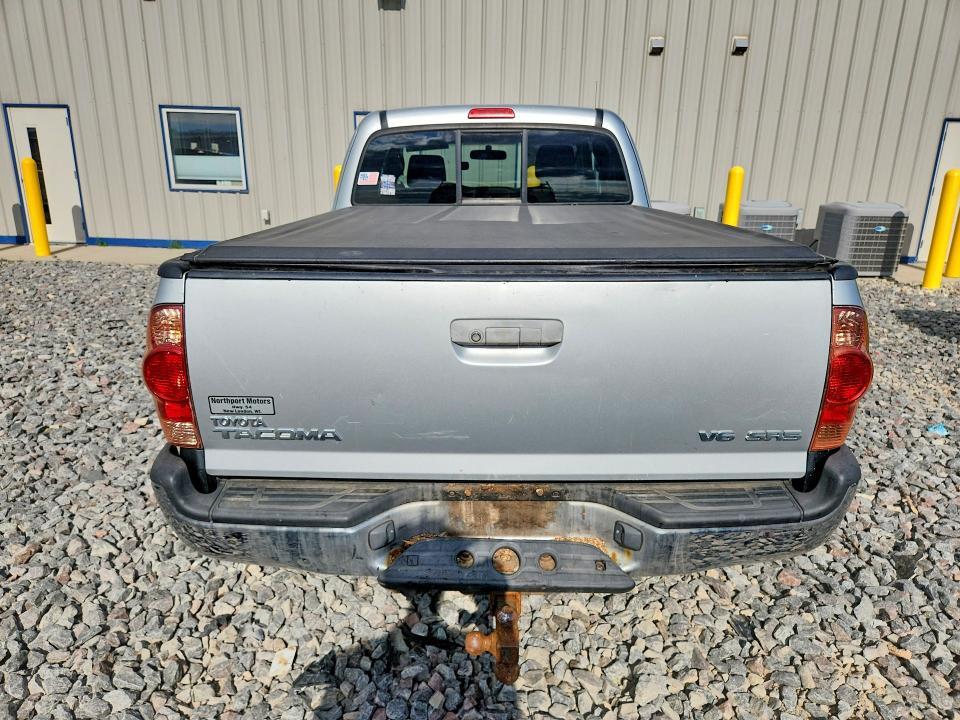 2007 TOYOTA TACOMA V6 — Фото 6 из 12