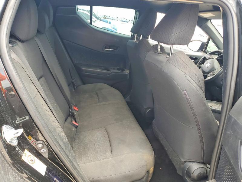 NMTKHMBX6JR020124 2018 TOYOTA C-HR photo no. 11