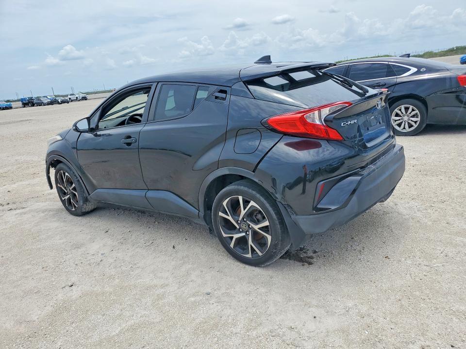 NMTKHMBX6JR020124 2018 TOYOTA C-HR photo no. 2