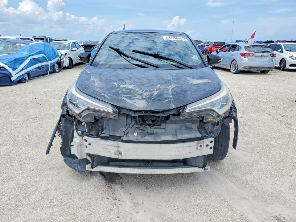 NMTKHMBX6JR020124 2018 TOYOTA C-HR photo no. 5