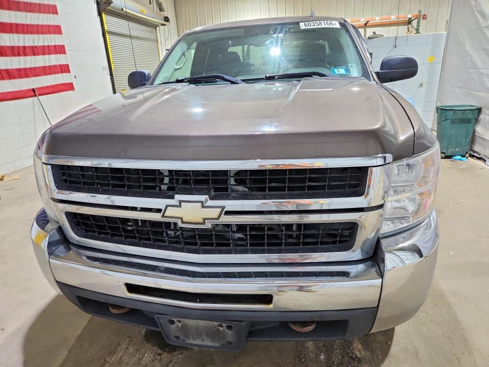 2008 CHEVROLET SILVERADO K2500 HEAVY DUTY — Фото 5 из 12