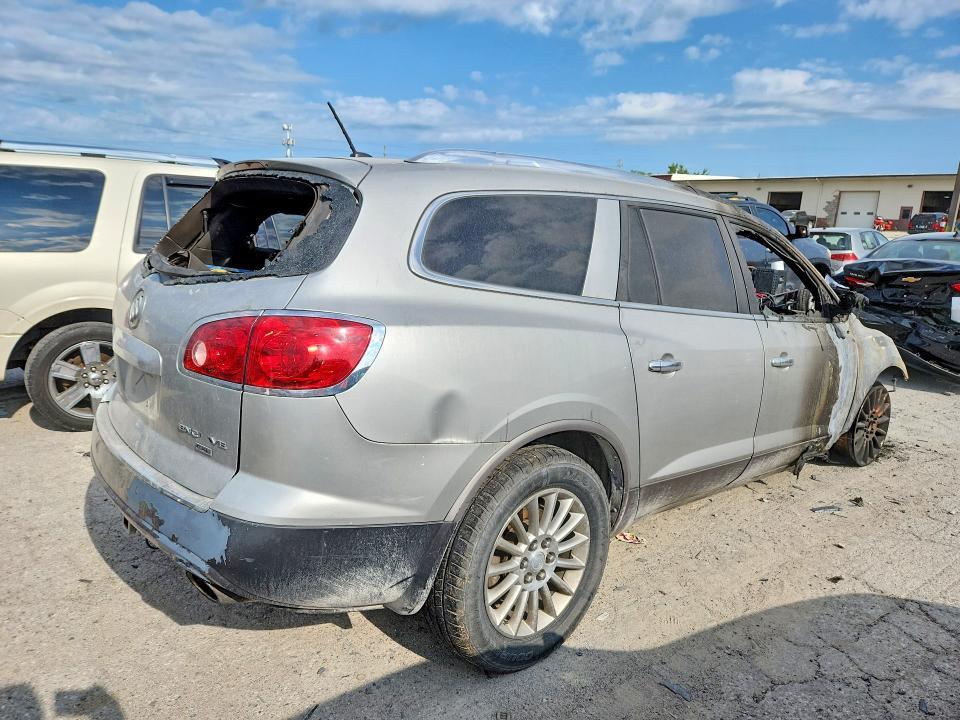 2008 BUICK ENCLAVE CXL — Фото 3 из 13