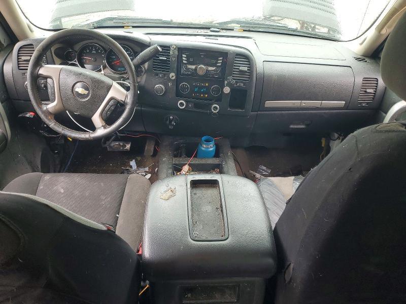 2008 CHEVROLET SILVERADO K2500 HEAVY DUTY — Фото 8 из 12