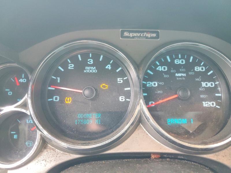 2008 CHEVROLET SILVERADO K2500 HEAVY DUTY — Фото 9 из 12