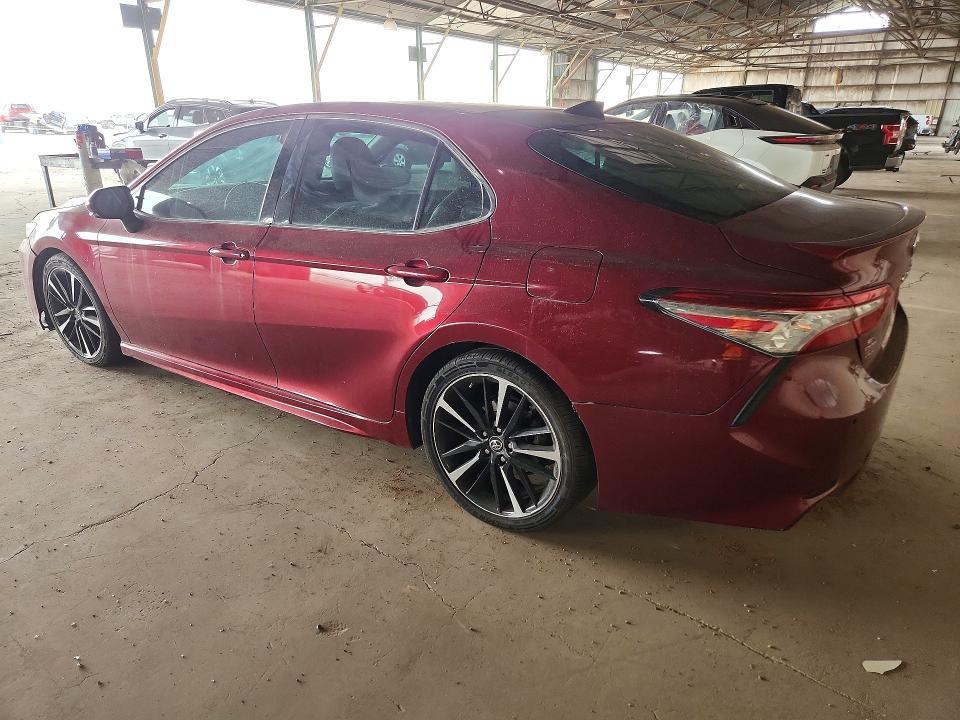 2018 TOYOTA CAMRY XSE V6 — Фото 2 из 12