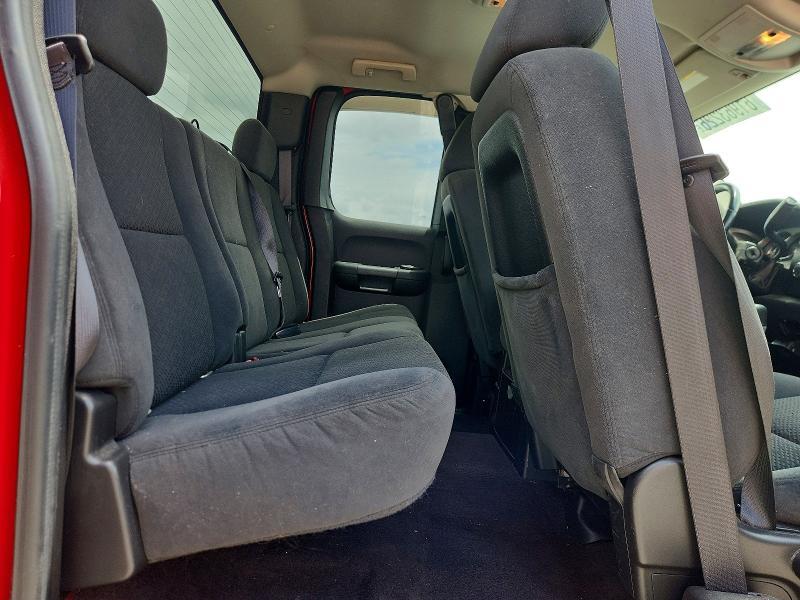 2008 CHEVROLET SILVERADO K1500 — Фото 10 из 12