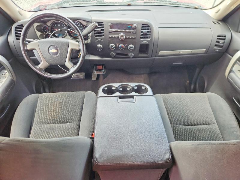 2008 CHEVROLET SILVERADO K1500 — Фото 8 из 12