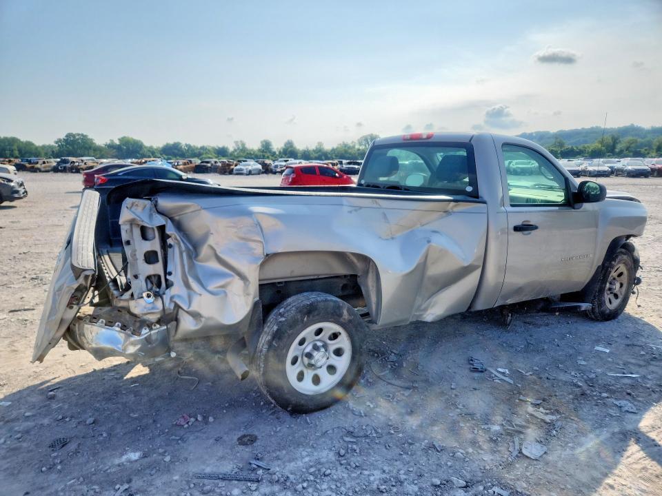 2008 CHEVROLET SILVERADO C1500 — Фото 3 из 12