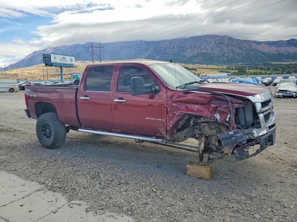 2008 CHEVROLET SILVERADO K2500 HEAVY DUTY — Фото 4 из 12