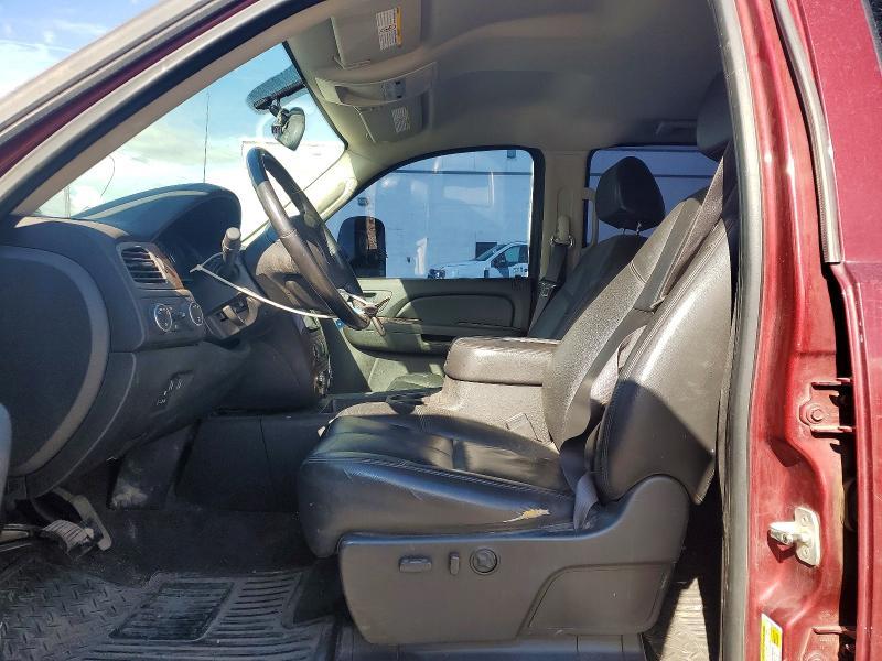 2008 CHEVROLET SILVERADO K2500 HEAVY DUTY — Фото 7 из 12