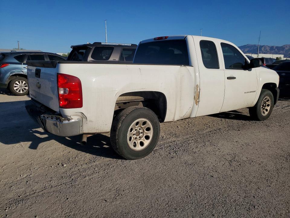 1GCEC19018Z140927 2008 CHEVROLET SILVERADO 1500 photo no. 3