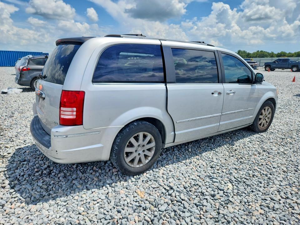 2008 CHRYSLER TOWN & COUNTRY LIMITED — Фото 3 из 13
