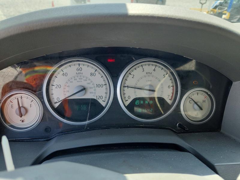 2008 CHRYSLER TOWN & COUNTRY LIMITED — Фото 9 из 13