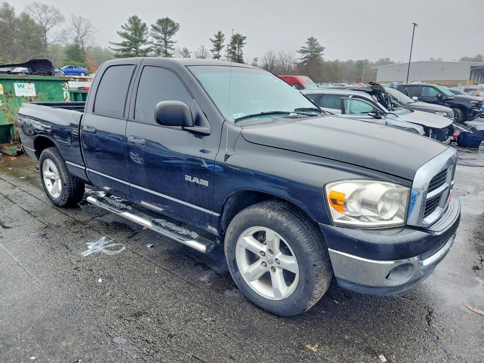 2008 DODGE RAM 1500 ST — Фото 4 из 12