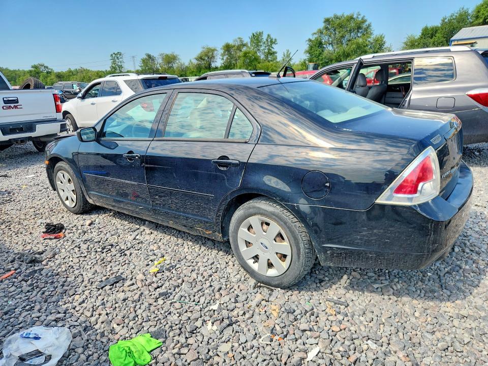 3FAHP06Z48R111365 2008 FORD FUSION photo no. 2