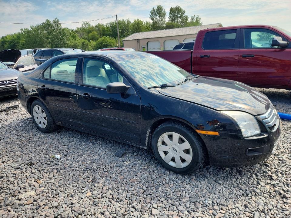 3FAHP06Z48R111365 2008 FORD FUSION photo no. 4