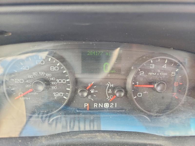 2008 FORD CROWN VICTORIA LX — Фото 9 из 12