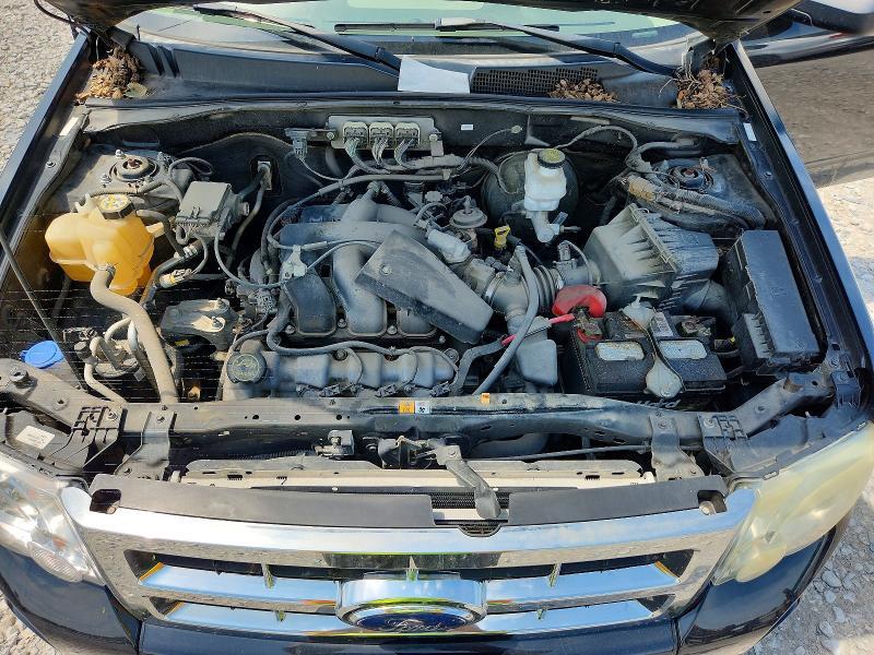 1FMCU93158KE59336 2008 FORD ESCAPE photo no. 11