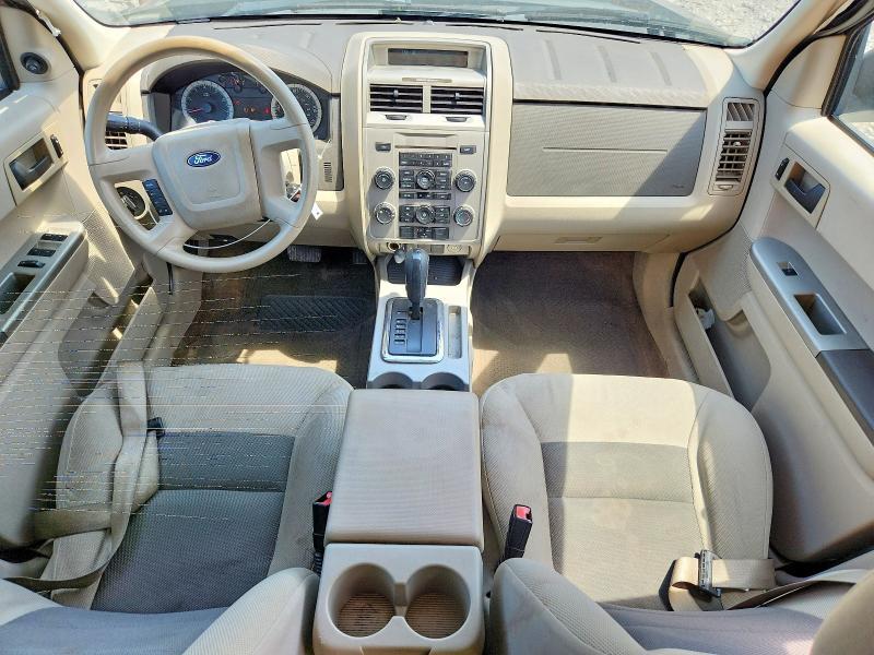 1FMCU93158KE59336 2008 FORD ESCAPE photo no. 8