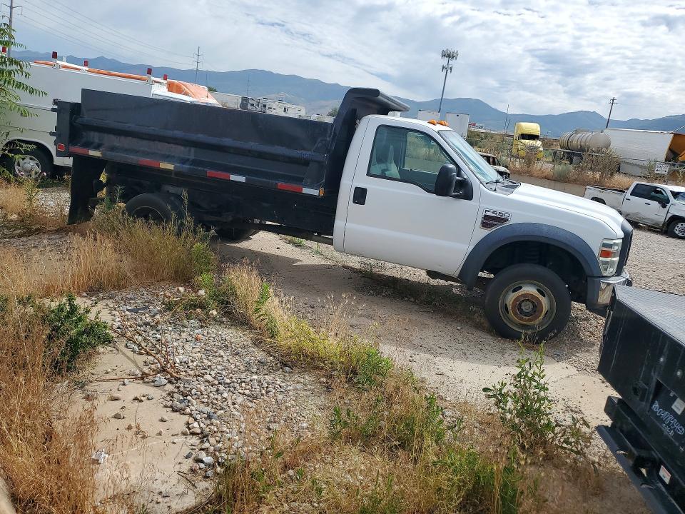 1FDAF57R08EB01702 2008 FORD F550 photo no. 3