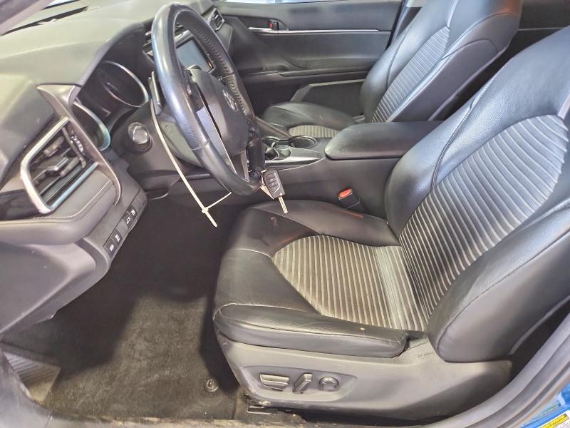 2018 TOYOTA CAMRY SE — Фото 7 из 12