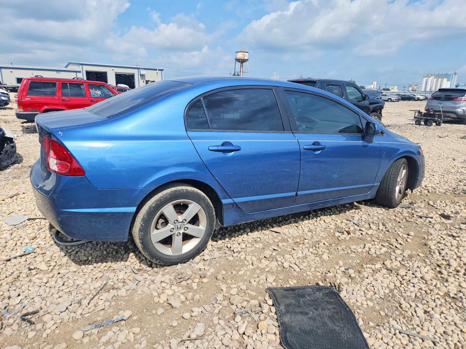 1HGFA16828L008865 2008 HONDA CIVIC photo no. 3