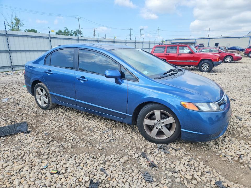 1HGFA16828L008865 2008 HONDA CIVIC photo no. 4
