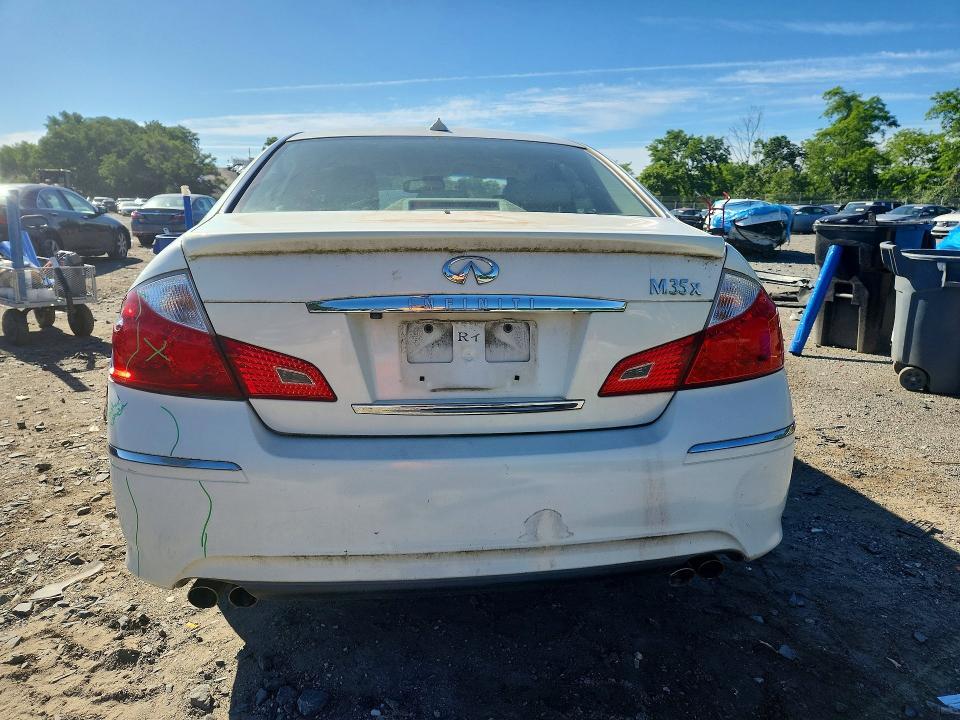 2008 INFINITI M35 X — Фото 6 из 12