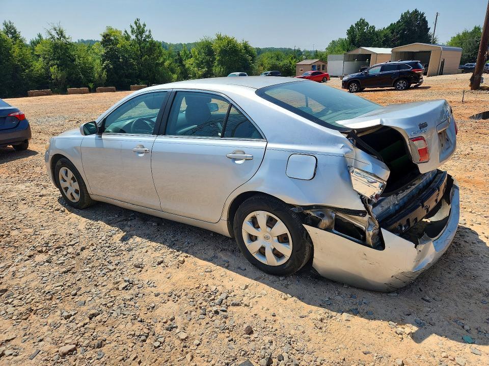 2008 TOYOTA CAMRY LE — Фото 2 из 13