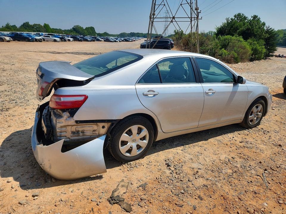 2008 TOYOTA CAMRY LE — Фото 3 из 13