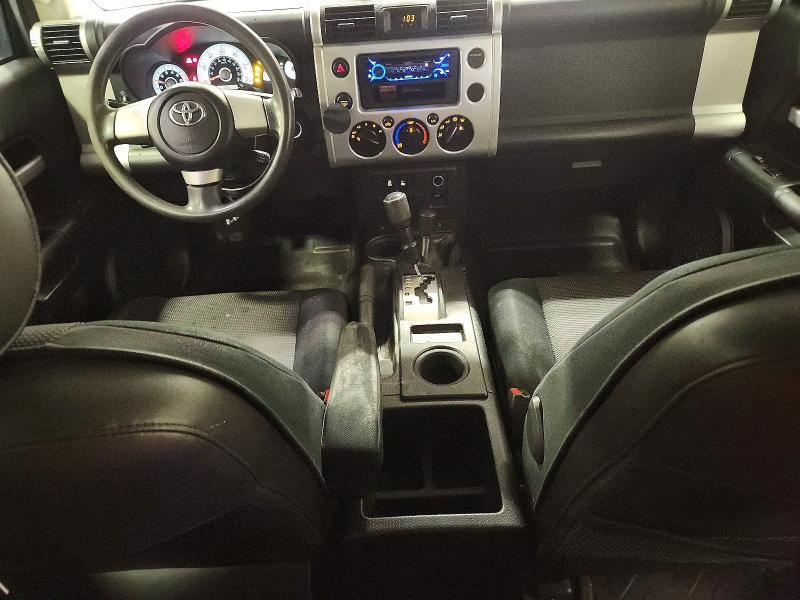 2008 TOYOTA FJ CRUISER BASE — Фото 8 из 14