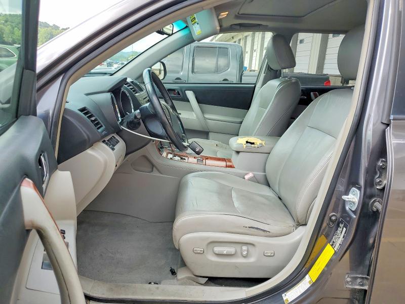 2008 TOYOTA HIGHLANDER LIMITED — Фото 7 из 13