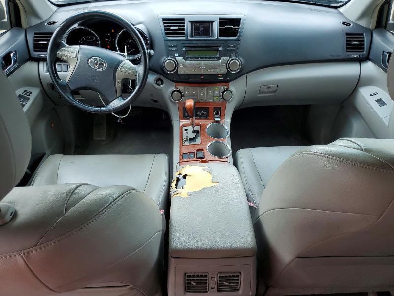 2008 TOYOTA HIGHLANDER LIMITED — Фото 8 из 13