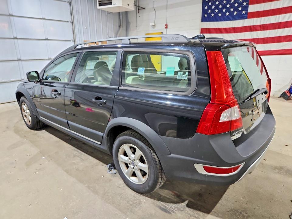 2008 VOLVO XC70 — Фото 2 из 12
