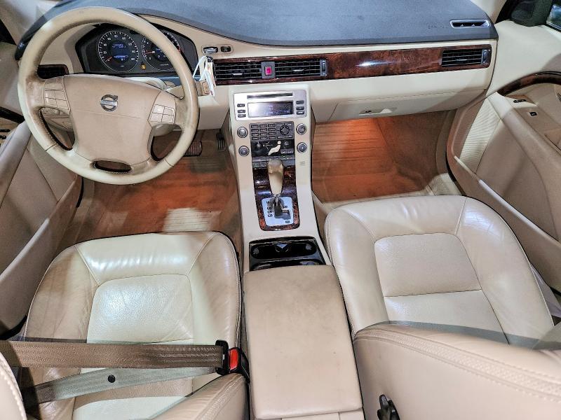 2008 VOLVO XC70 — Фото 8 из 12