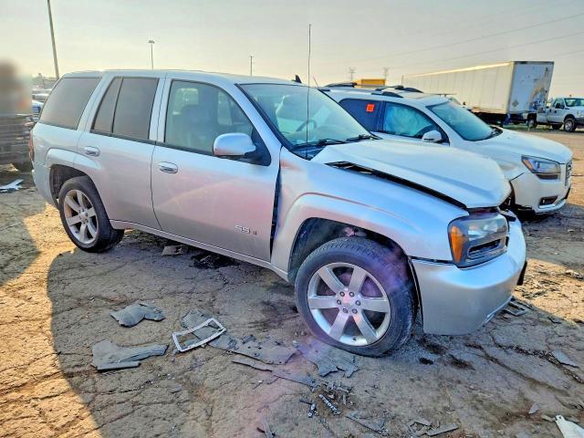 2009 CHEVROLET TRAILBLAZER SS — Фото 4 из 13
