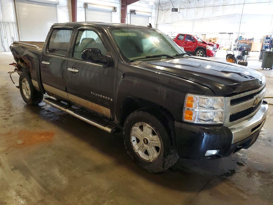 2009 CHEVROLET SILVERADO K1500 LT — Фото 4 из 12