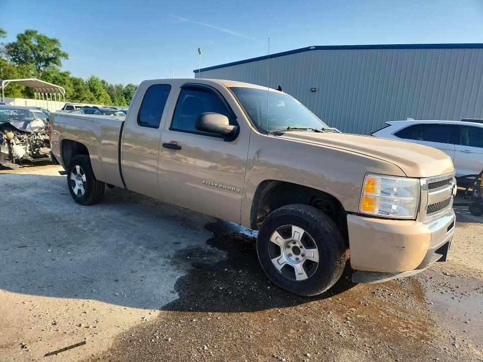 2009 CHEVROLET SILVERADO C1500 LT — Фото 4 из 12