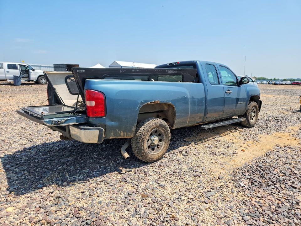 2009 CHEVROLET SILVERADO C1500 — Фото 3 из 13