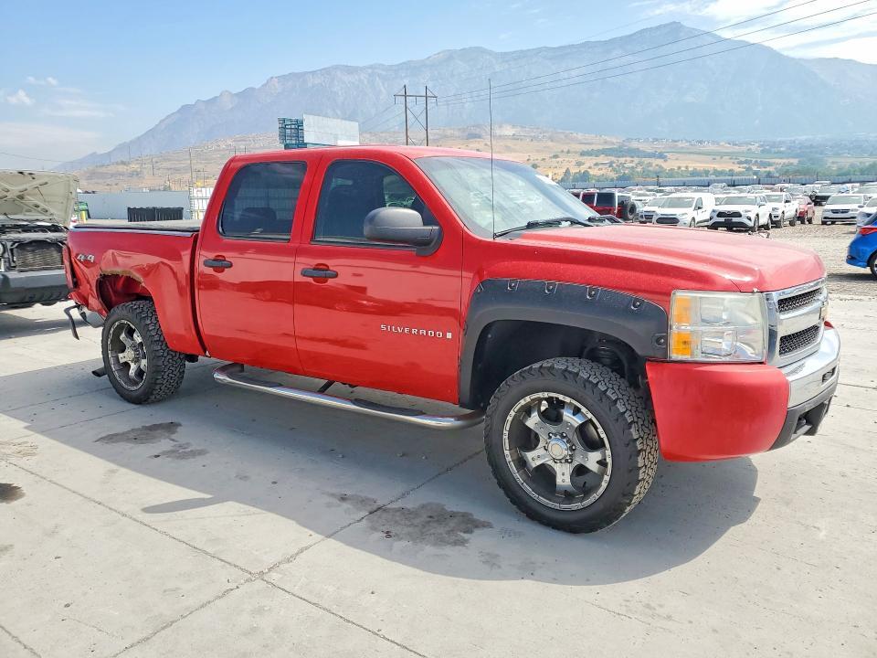 2009 CHEVROLET SILVERADO K1500 LT — Фото 4 из 12
