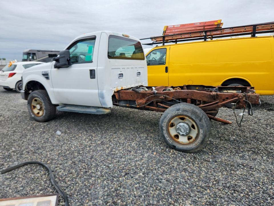 2009 FORD F350 SUPER DUTY — Фото 2 из 12