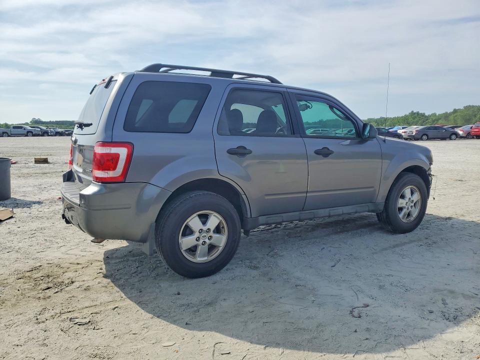 2009 FORD ESCAPE XLT — Фото 3 из 14