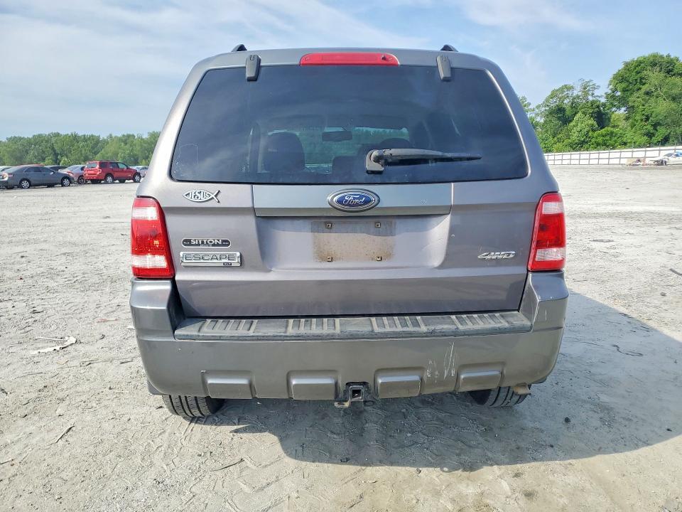 2009 FORD ESCAPE XLT — Фото 6 из 14